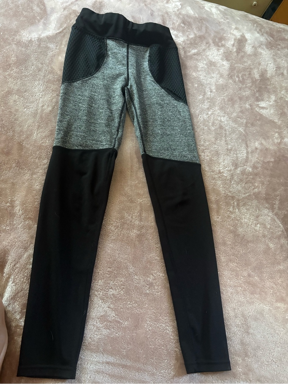 POP Fit Black & Gray Athletic Leggings